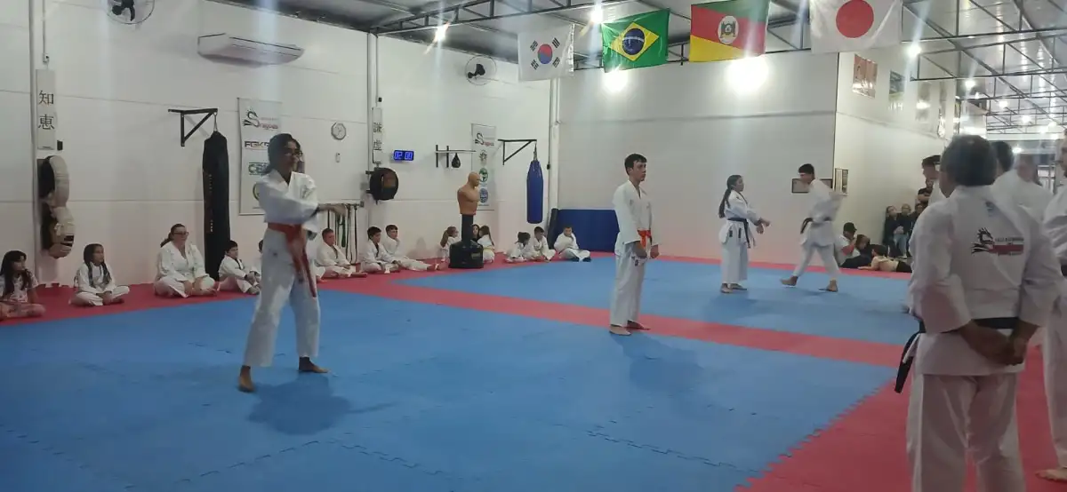 Exame de faixa Academia Dragões do Oriente 2026
