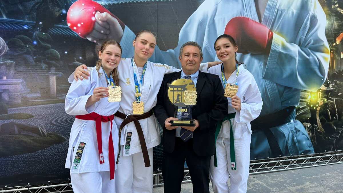RS NO TOPO: Conquistamos 14 medalhas no 33º Troféu Brasil de Karatê Interestilos